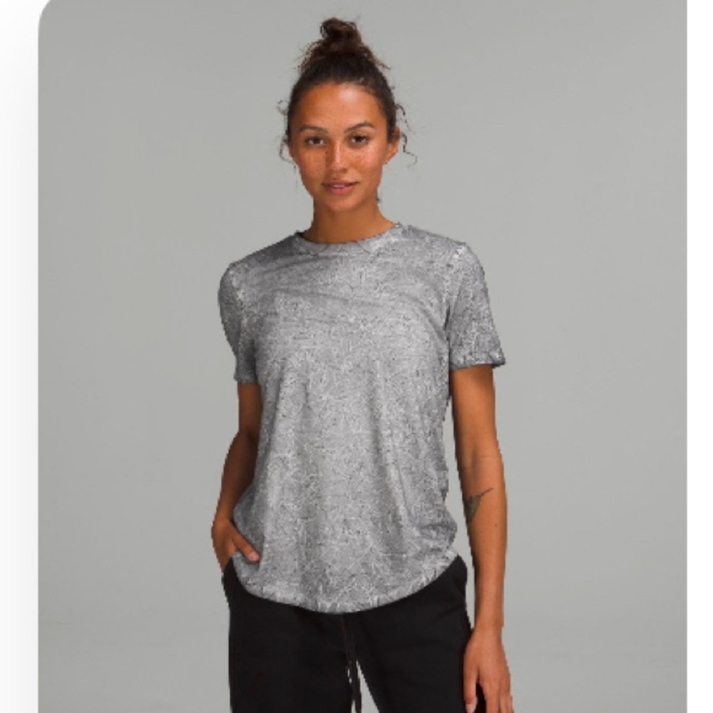 Lulu love tee